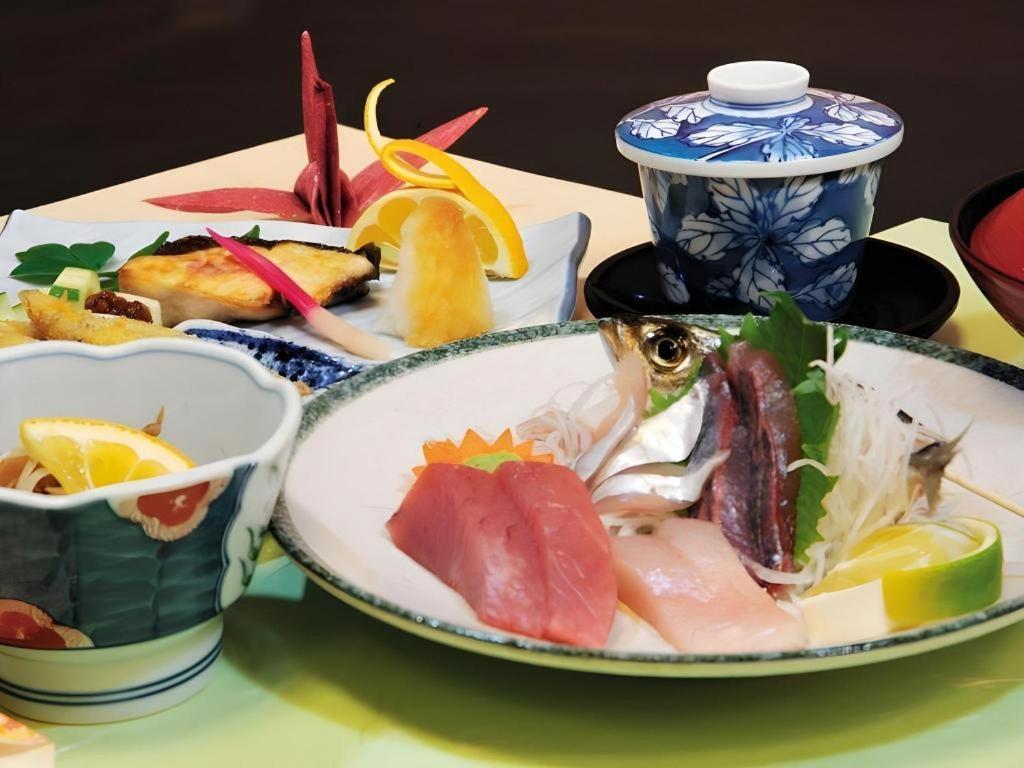 Akisawa Hotel Sukumo Екстериор снимка